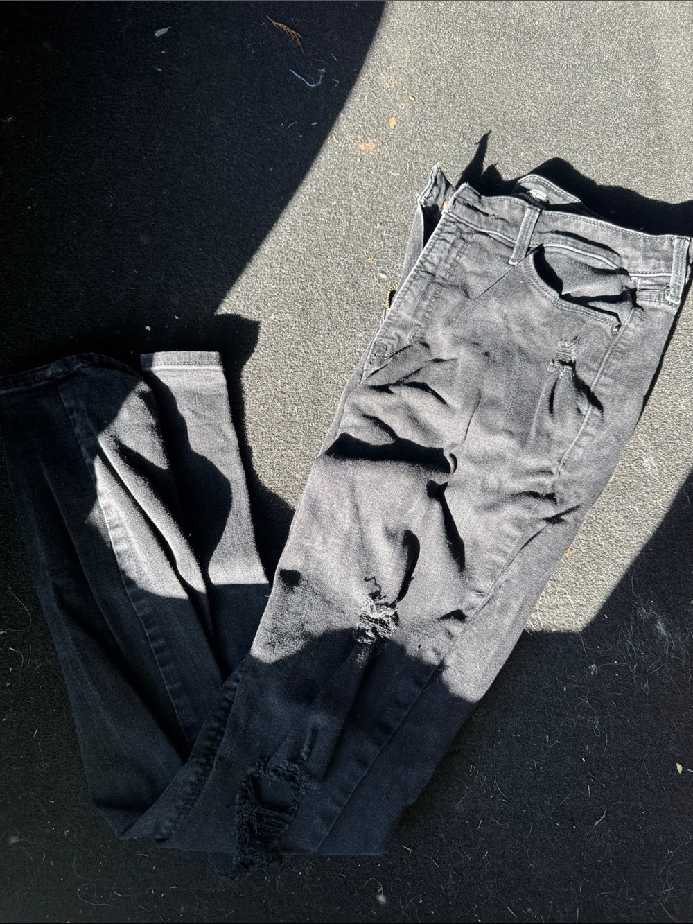 American Eagle Outfitters Black Distressed Jeans